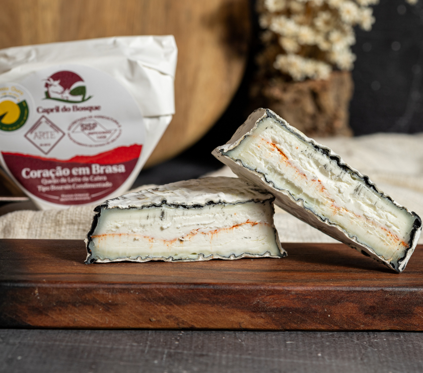 Coração em Brasa - Queijo Artesanal de Cabra - Peça 120g